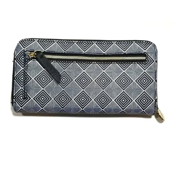 {Dabney Lee} Geometric Shapes Zipper Wallet - Picture 2 of 9